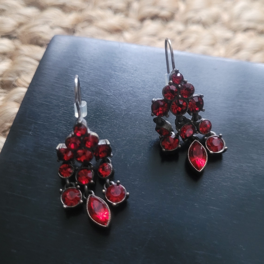 Red Stunner Modest Chandelier Dangle Earrings